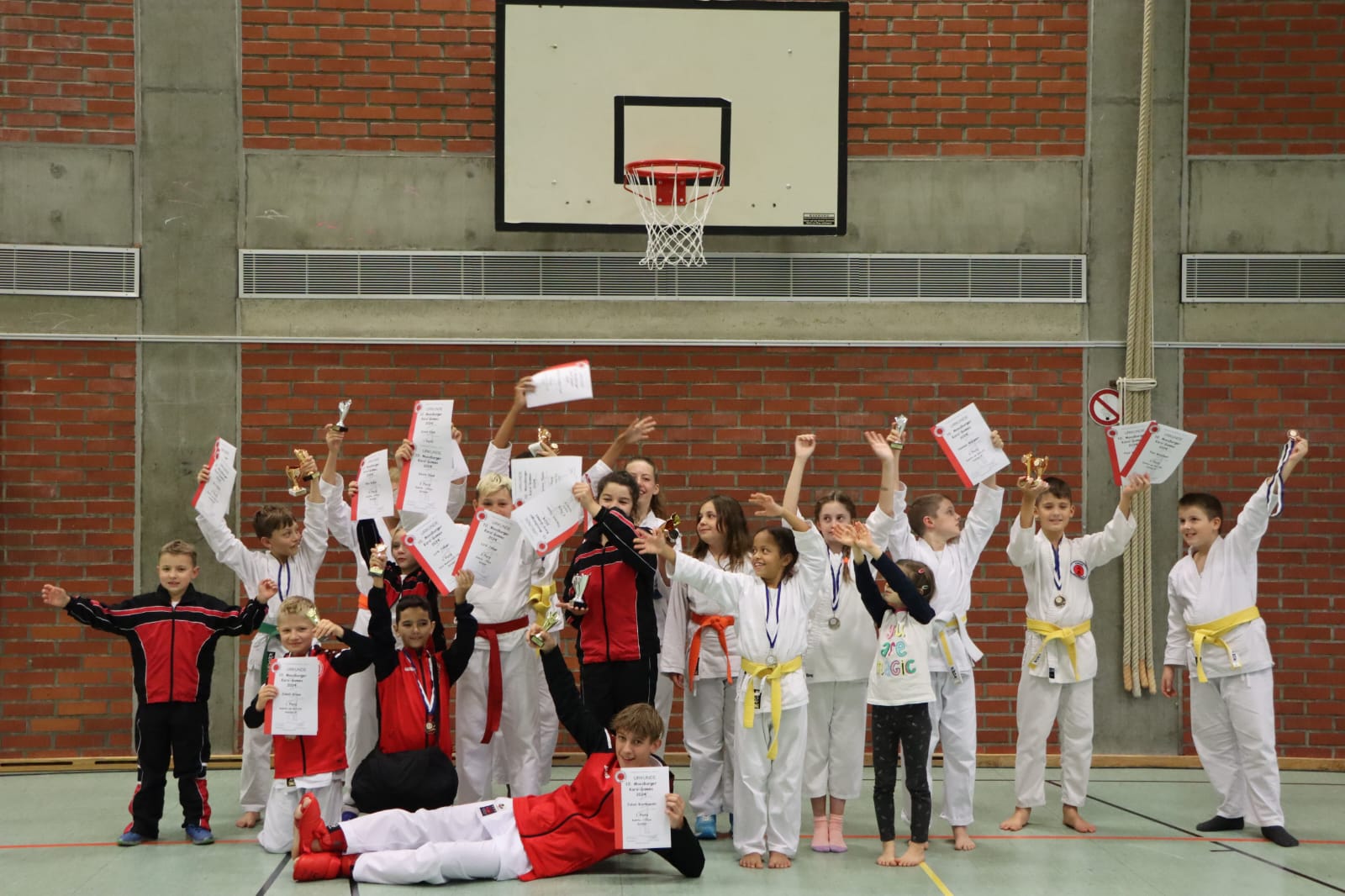 DQJS2222.jpg
